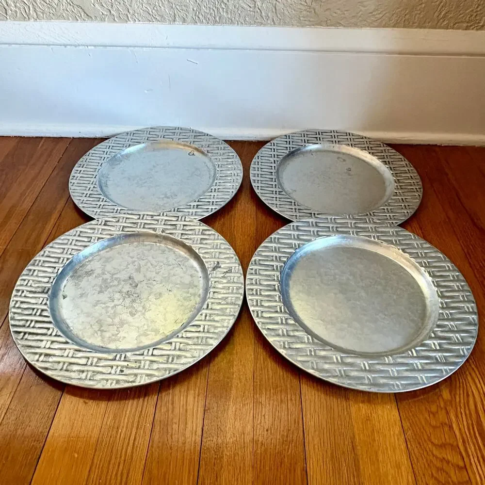 Vintage Galvanized Metal Charger Plates Set of 4, 13 Inch Industrial Table Decor